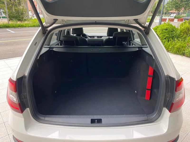 Volkswagen Octavia — фото 19
