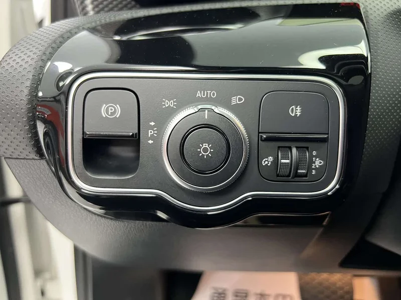 Mercedes-Benz A-Class — фото 13