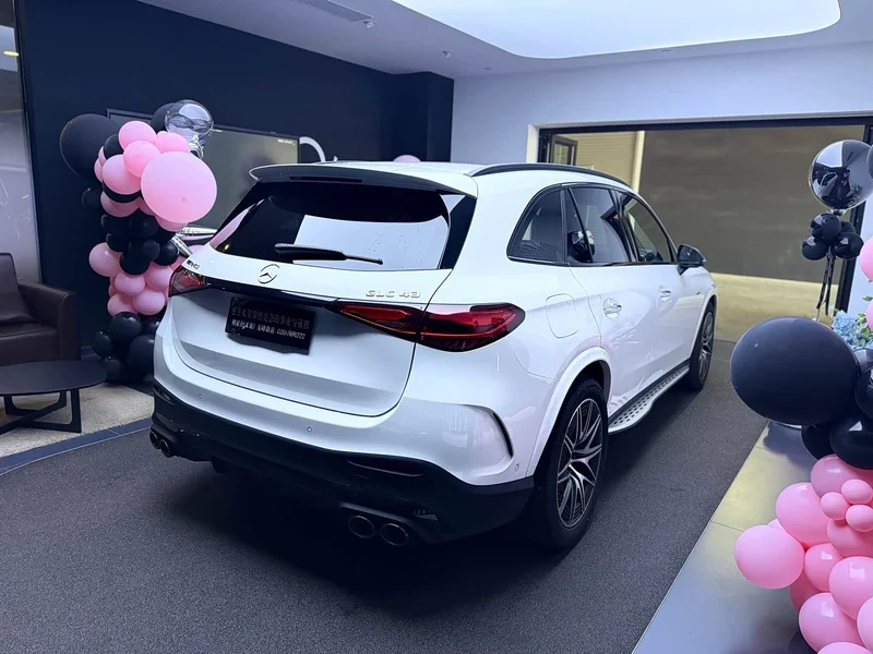 Mercedes-Benz GLC AMG — фото 9