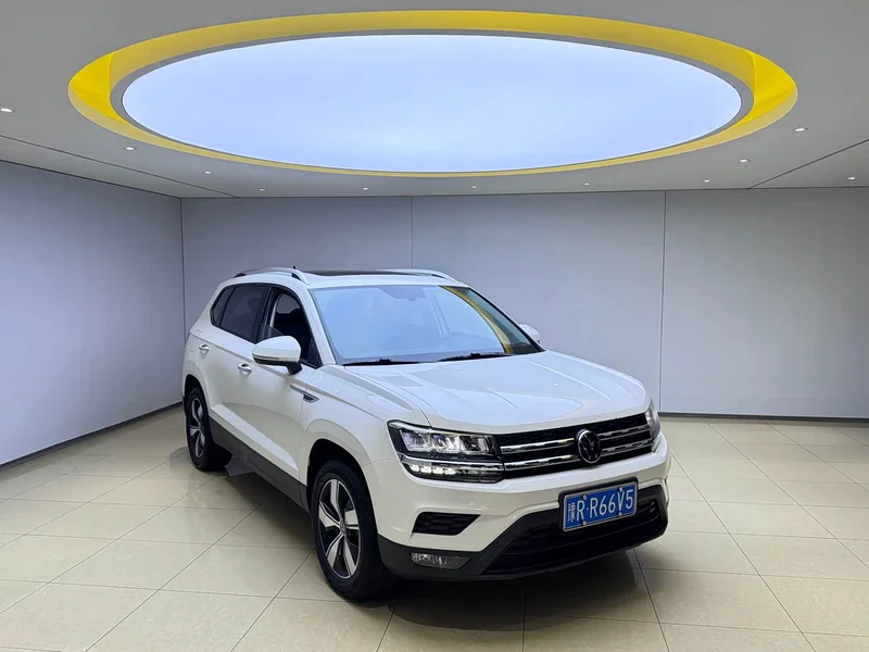 Volkswagen Tharu — фото 3