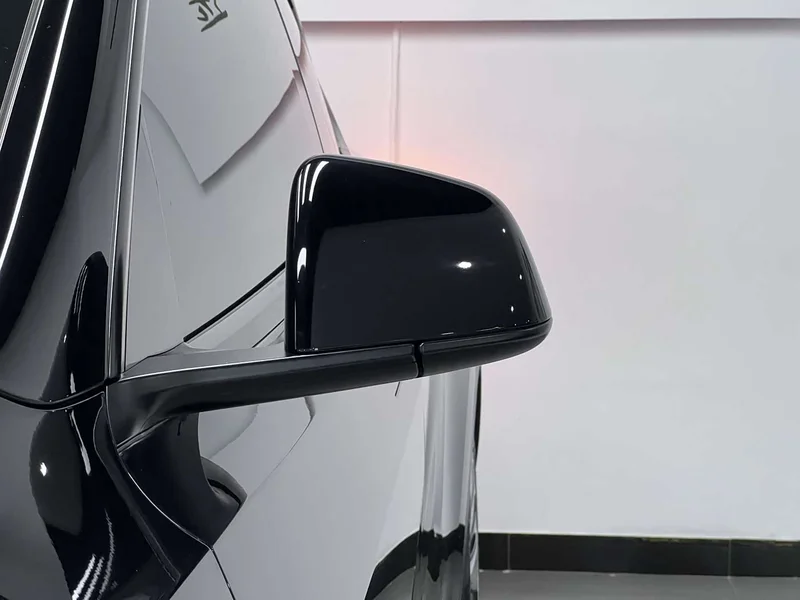Tesla Model Y — фото 11