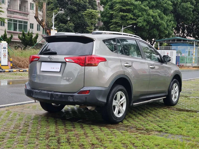 Toyota RAV4 Rongfang — фото 5