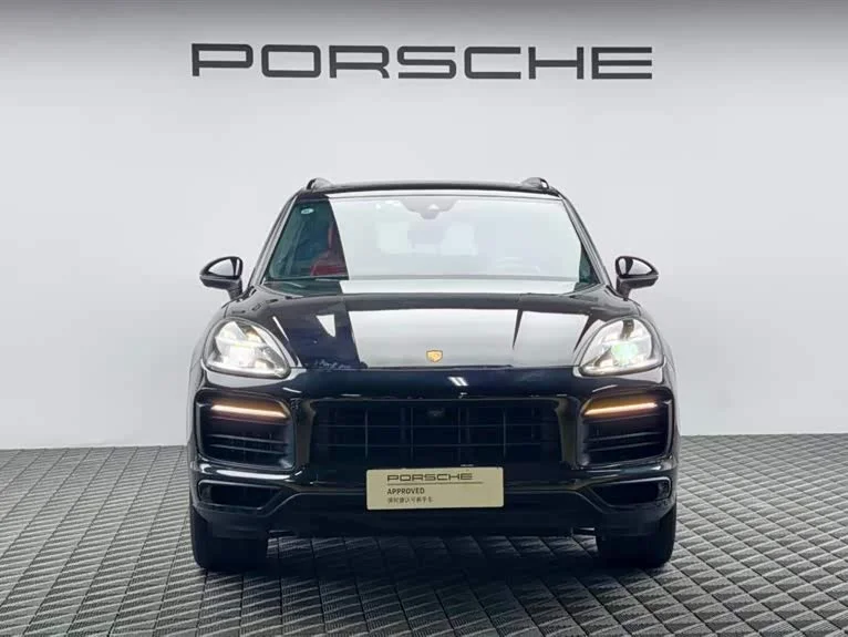 Porsche Cayenne — фото 2