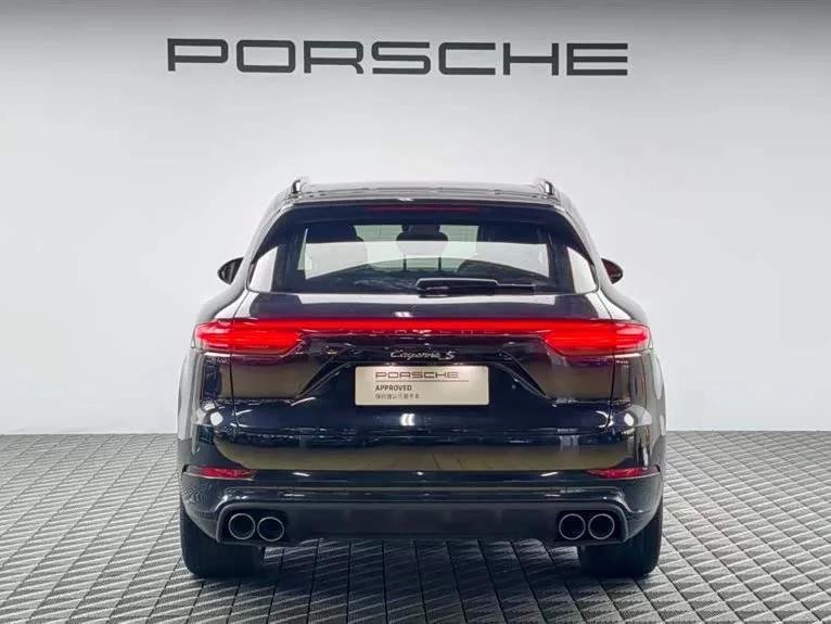 Porsche Cayenne — фото 5