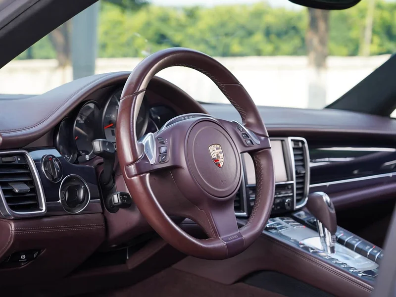 Porsche Panamera — фото 44
