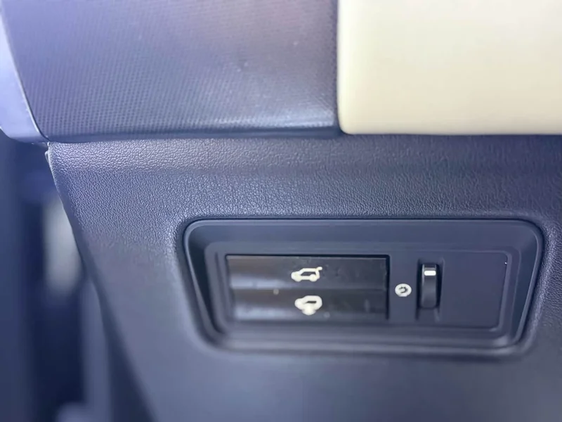 Land Rover Range Rover — фото 13