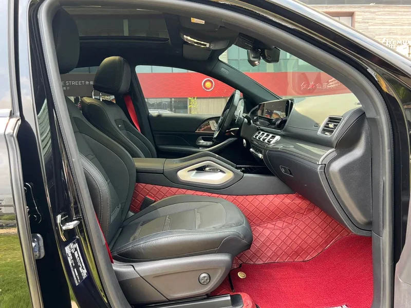 Mercedes-Benz GLE Coupe AMG — фото 11