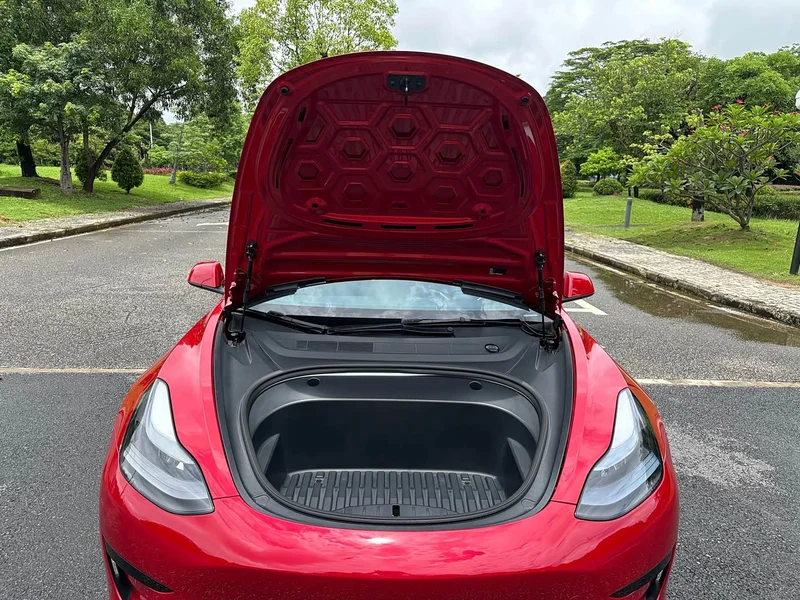 Tesla Model 3 — фото 15