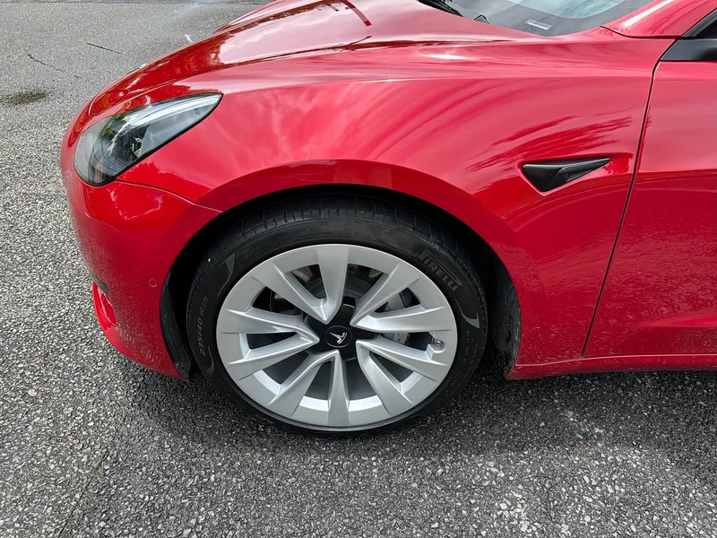 Tesla Model 3 — фото 19