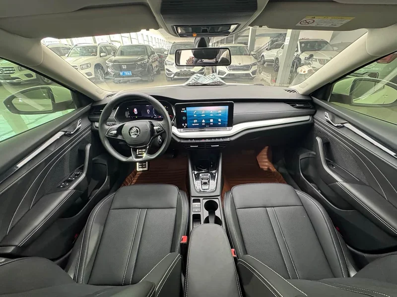 Volkswagen Octavia — фото 10