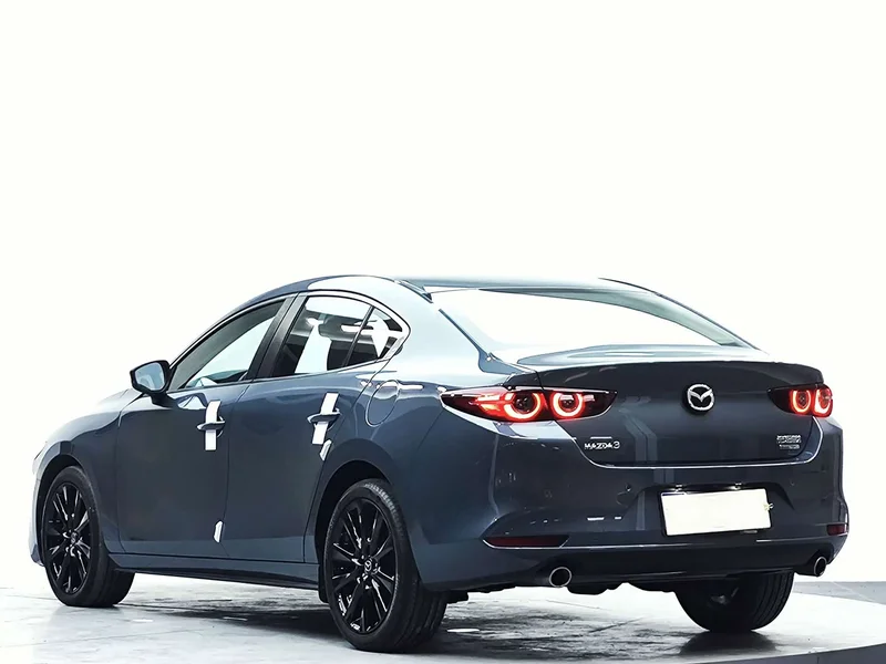 Mazda 3 Axela — фото 6