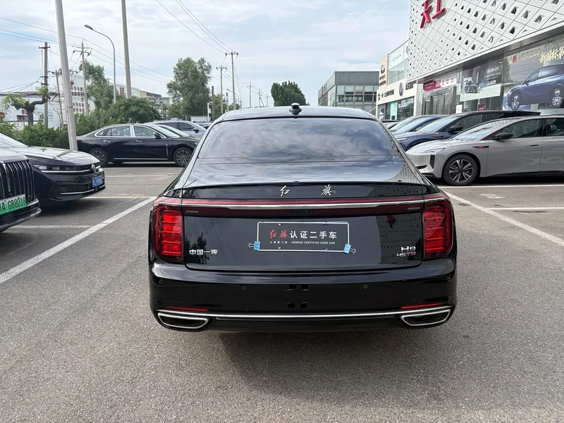 Hongqi H9 — фото 4