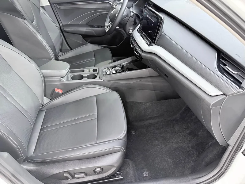Volkswagen Octavia — фото 13