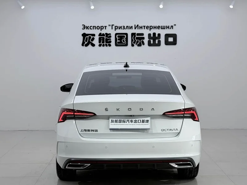 Volkswagen Octavia — фото 5