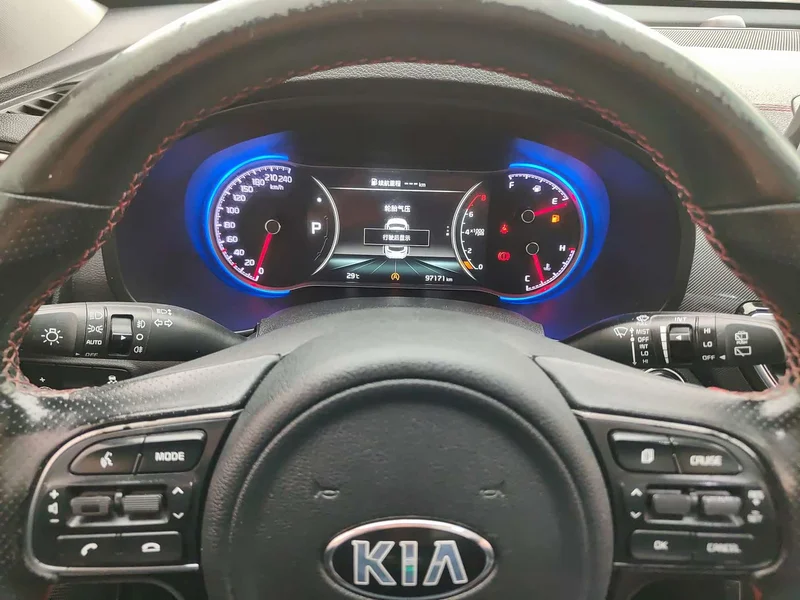 Kia KX5 — фото 12