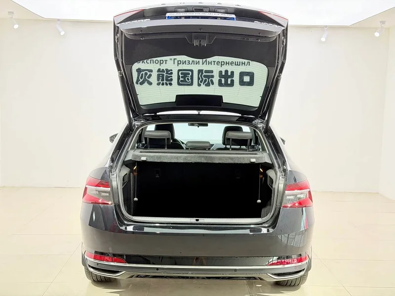 Skoda Superb — фото 14