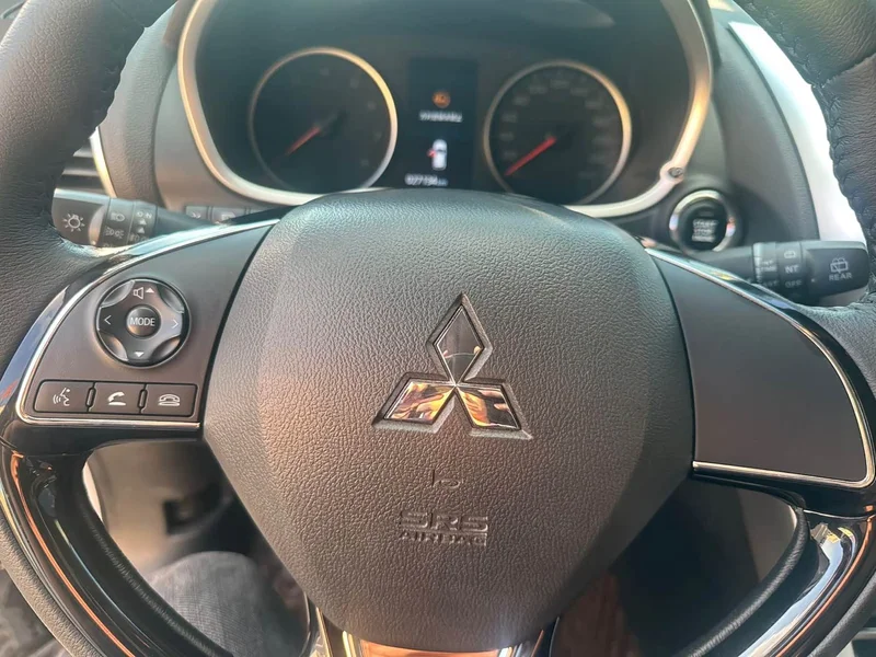 Mitsubishi Eclipse Cross — фото 14