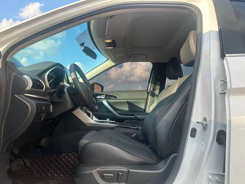 Mitsubishi Eclipse Cross — фото 4