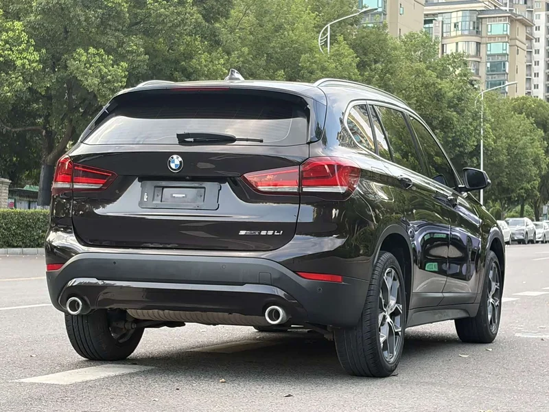 BMW X1 — фото 14
