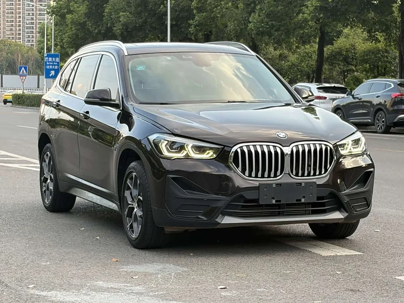 BMW X1 — фото 2