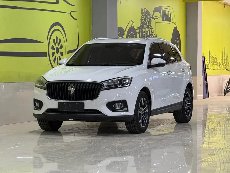 Borgward BX7 — фото 1