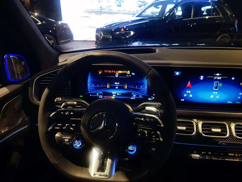 Mercedes-Benz GLS AMG — фото 13