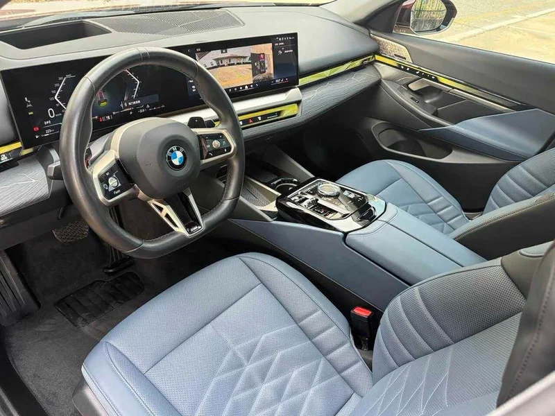 BMW 5-Series — фото 10