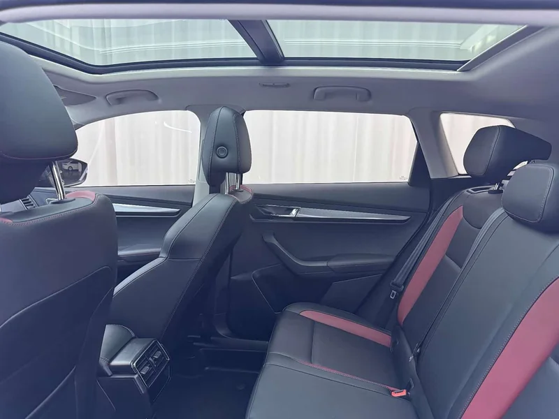 Skoda Karoq — фото 14