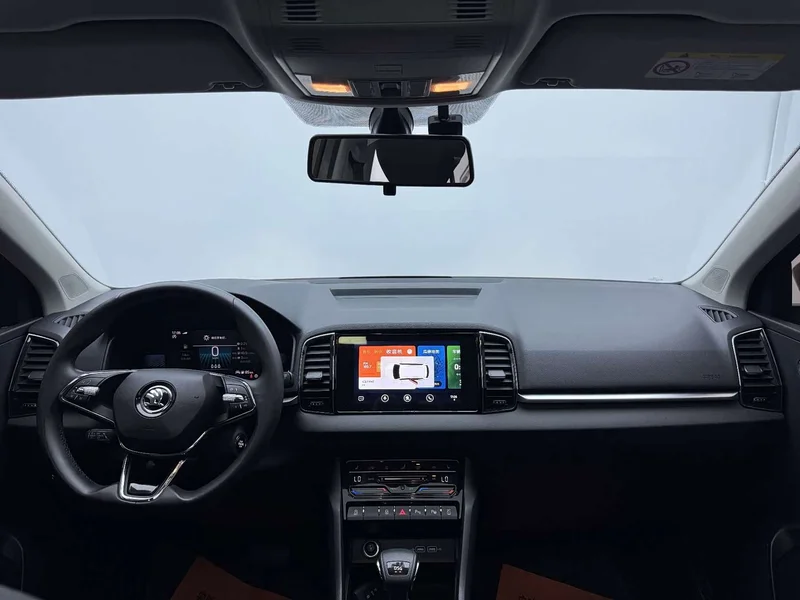 Skoda Karoq — фото 9