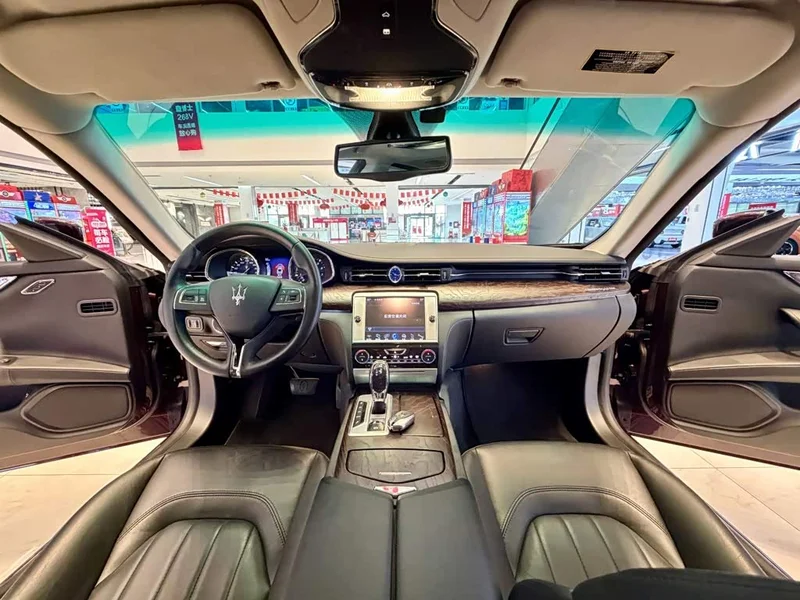 Lincoln Continental — фото 12