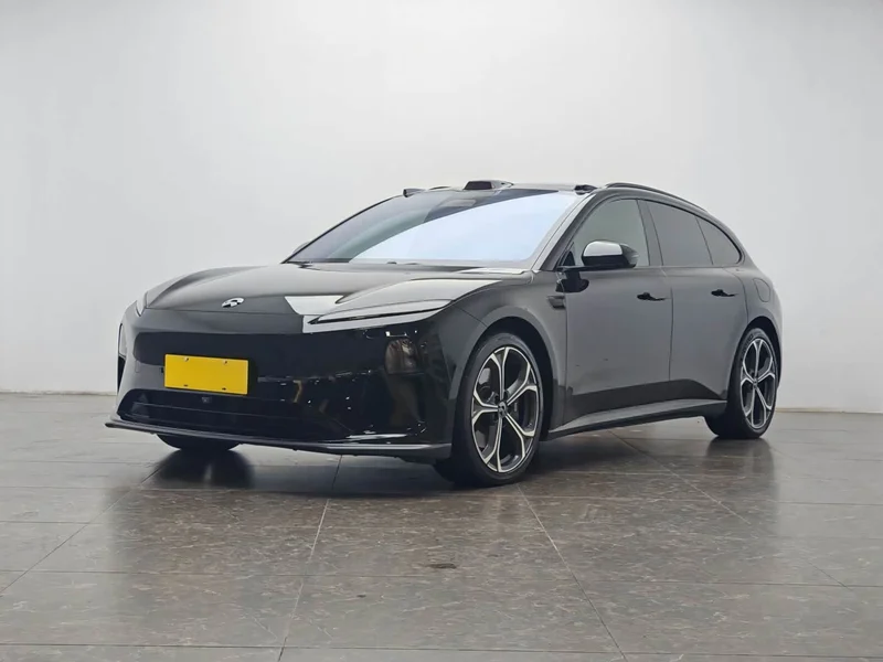 NIO ET5T