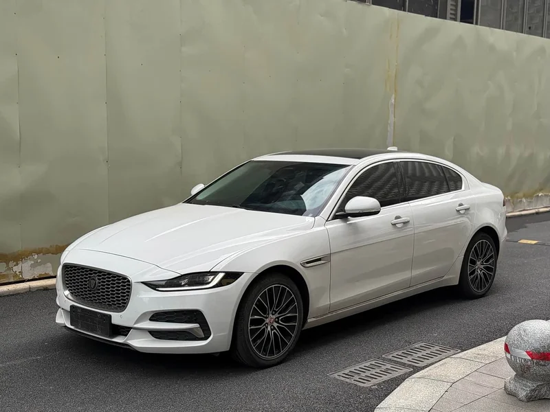 Jaguar XEL