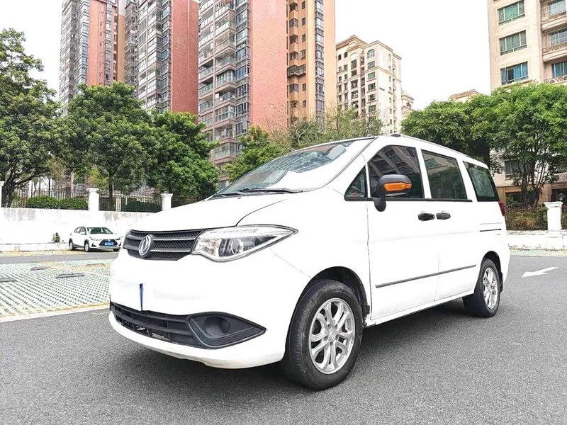 Nissan Shuaike