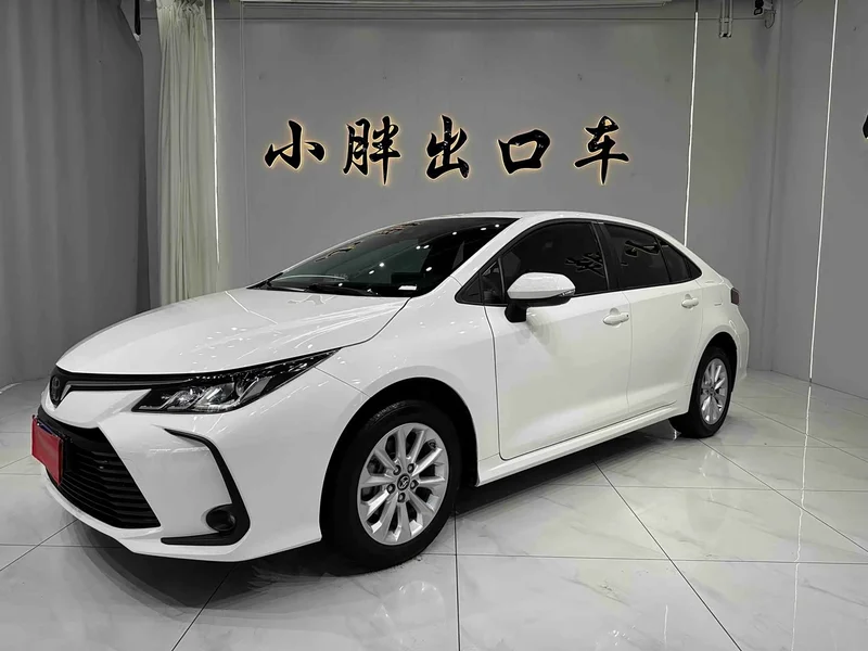 Toyota Corolla — фото 1