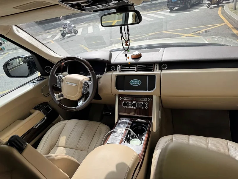 Land Rover Range Rover — фото 10