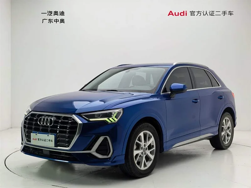 Audi Q3 — фото 1