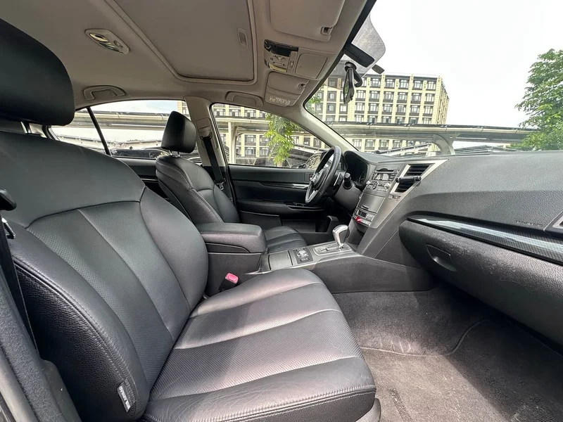Subaru Legacy — фото 16