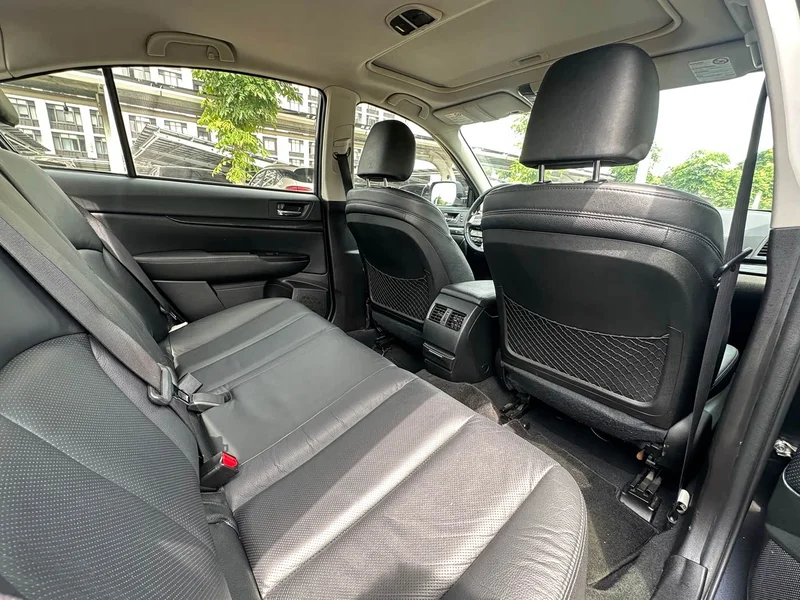 Subaru Legacy — фото 19