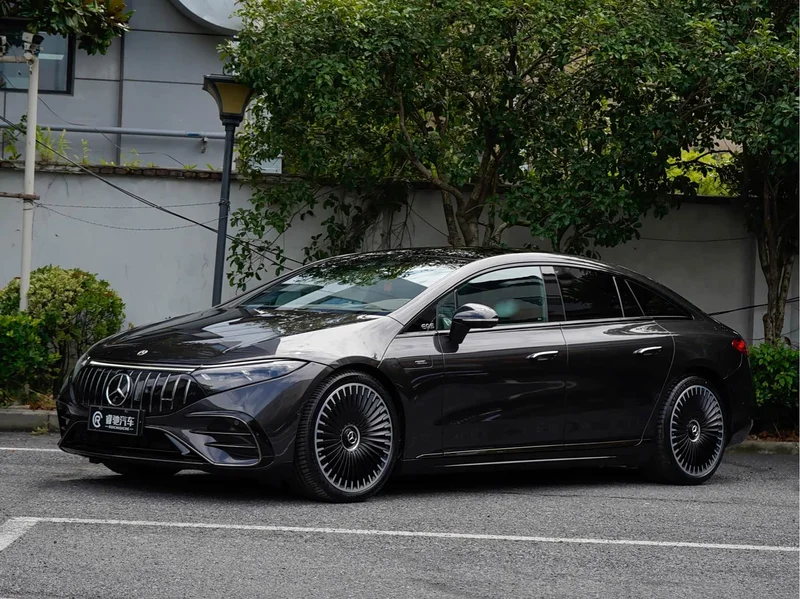 Mercedes-Benz EQS AMG