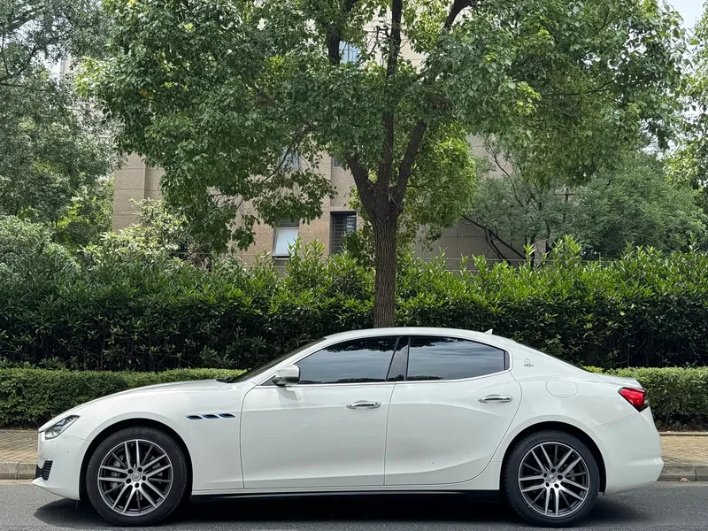 Maserati Ghibli — фото 3