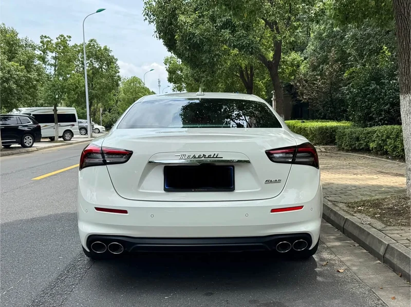 Maserati Ghibli — фото 5