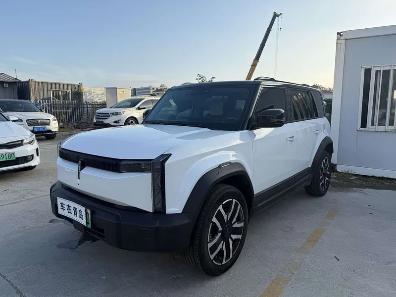 iCAR 03