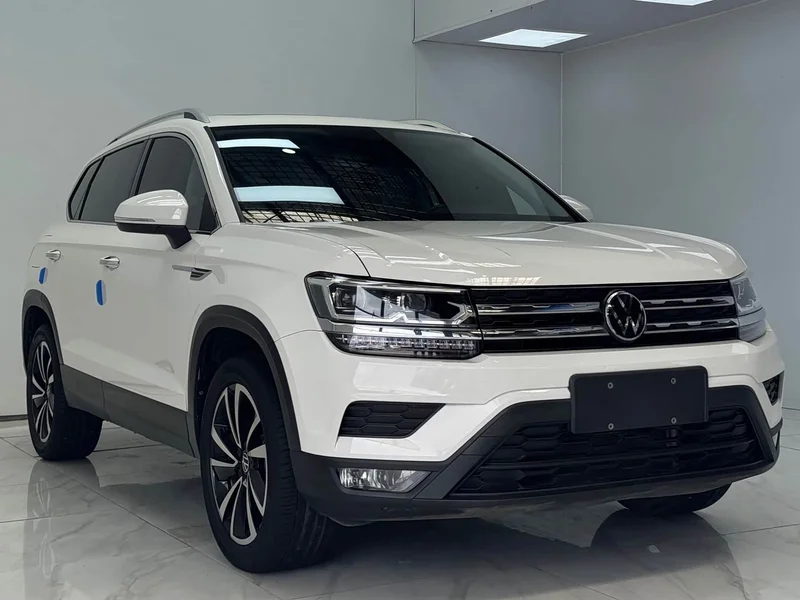 Volkswagen Tharu — фото 3