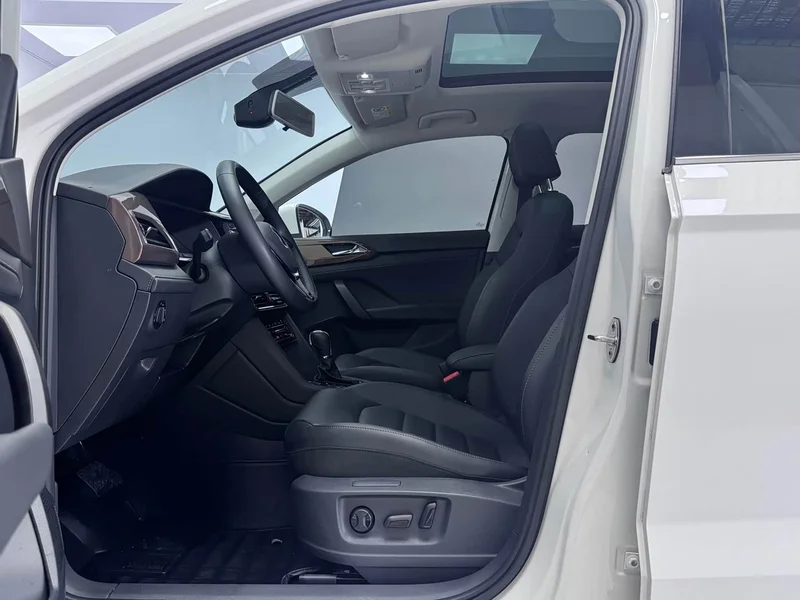 Volkswagen Tharu — фото 10