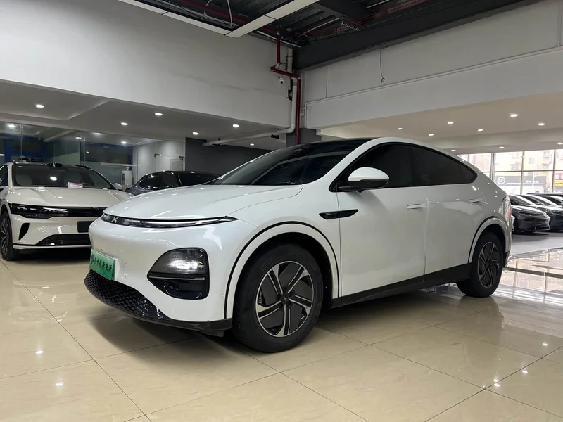 XPeng G6