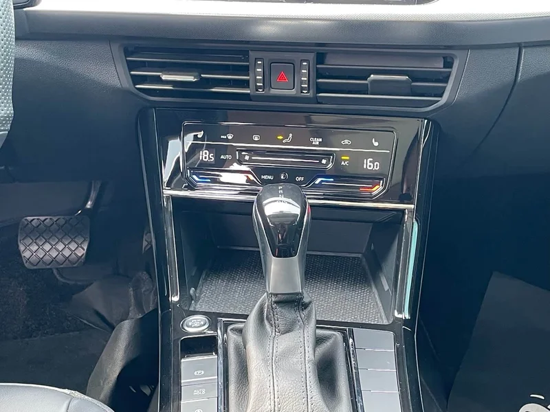 Volkswagen Passat — фото 13