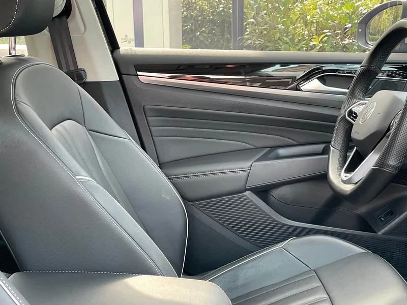 Volkswagen Passat — фото 16