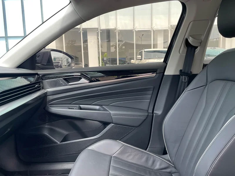Volkswagen Passat — фото 5
