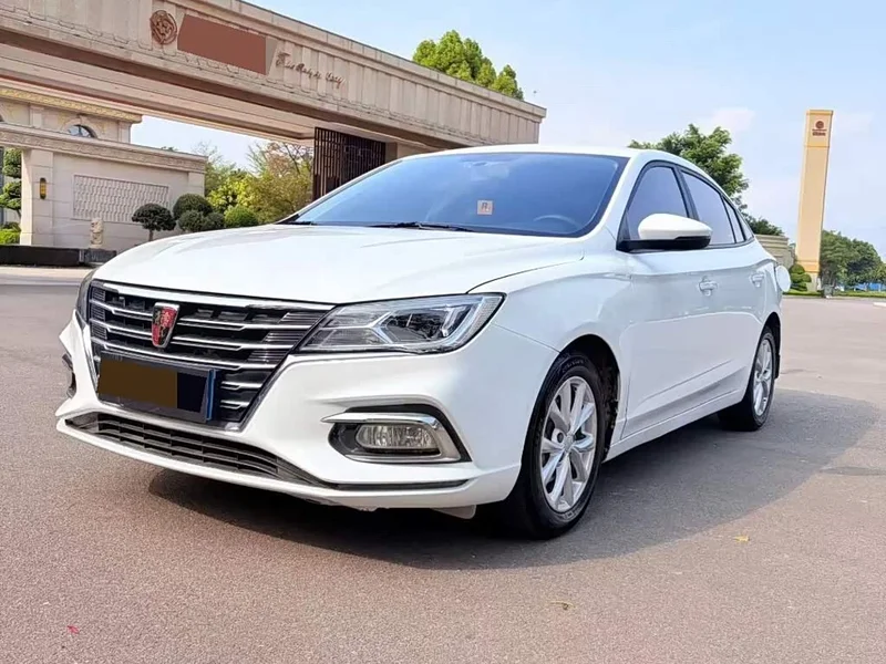 Roewe i5