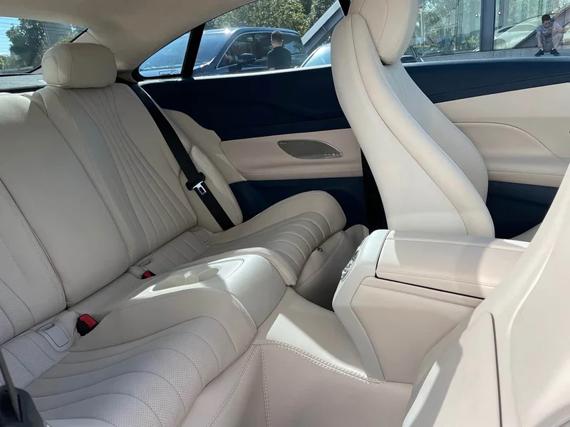 Mercedes-Benz E-Class (Imported) — фото 15